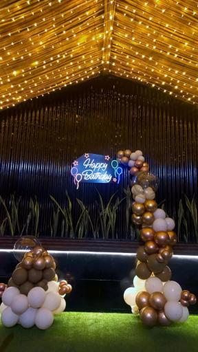 عکس کافه گل بهشت گمشده