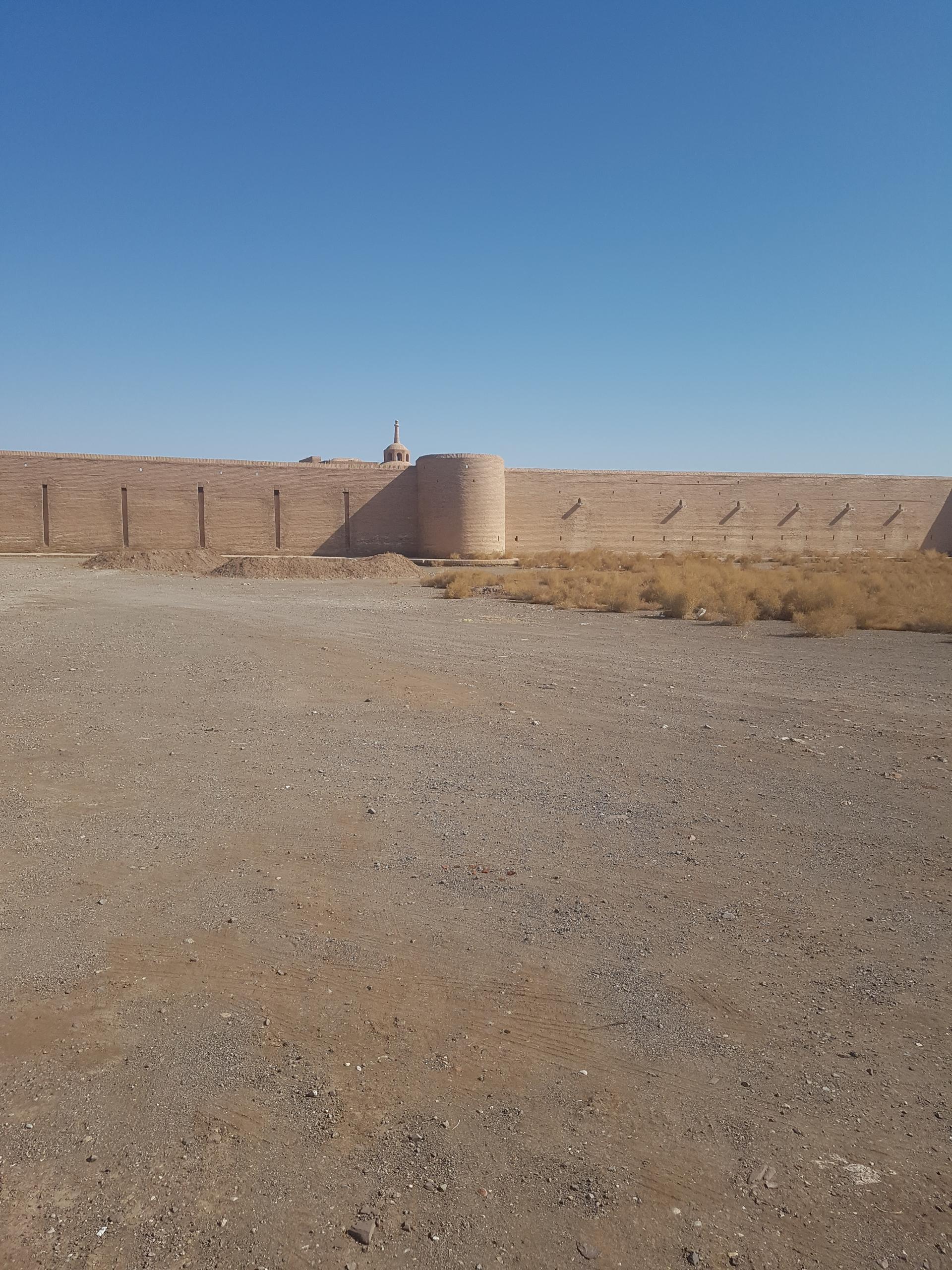 عکس آب انبار کاروانسرای میاندشت