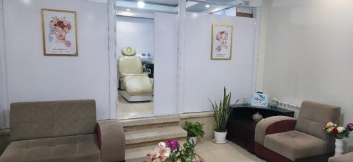 دکتر محمدباقر غراوی ( پوست مو و زیبایی )