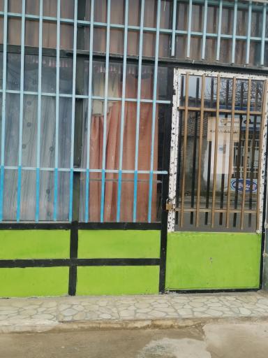 عکس آرایشگاه مهدی برنجی