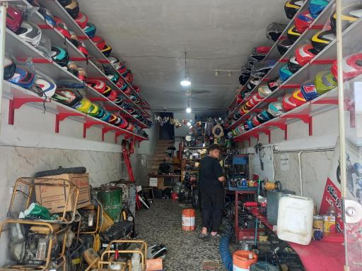 تعمیرگاه و فروشگاه موتورسیکلت کیوان شعبانی