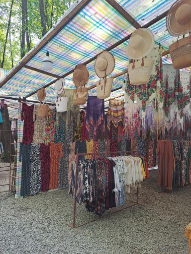 عکس کیف و لباس ساحلی همراهی