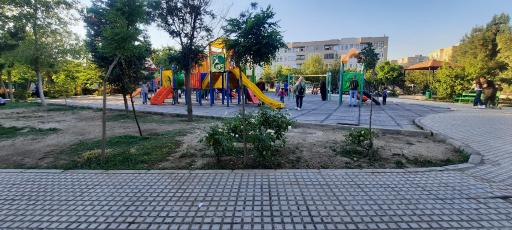 عکس بوستان صلح و دوستی