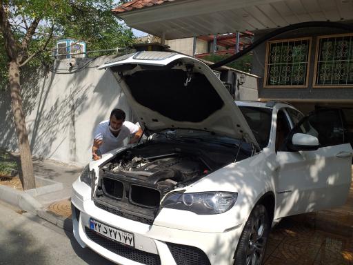 عکس تشخیص رنگ شیری