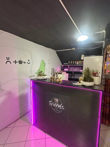 عکس کافه فرندز