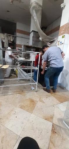 عکس نان سنگک و بربری رضا