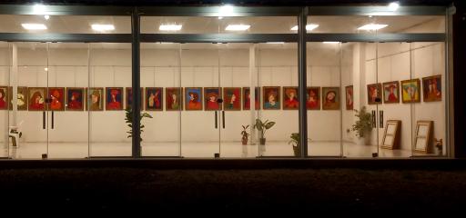 عکس نگارخانه هنر مدرن زیباکنار