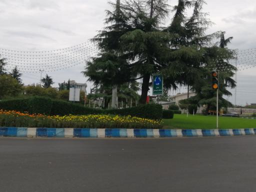 عکس میدان شهدای کریم بخش