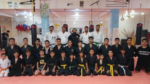 عکس باشگاه ورزشی آریان