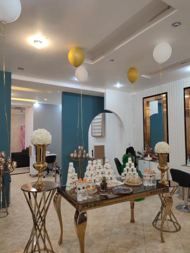 عکس سالن زیبایی پرینما