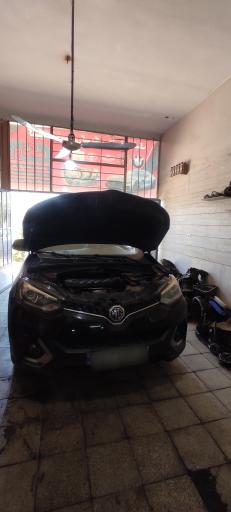 عکس تعمیرگاه گیربکس اتوماتیک