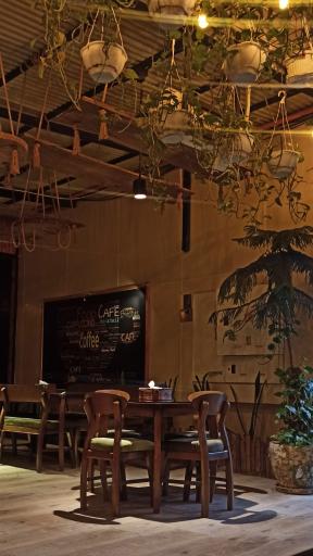 عکس کافه رستوران پاسیو