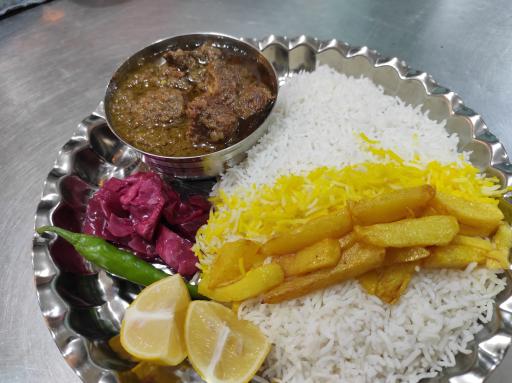 عکس رستوران میزبان ایرانیان