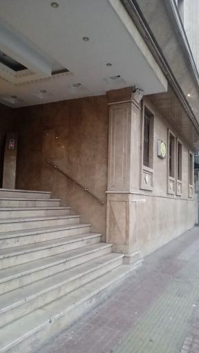 عکس دکتر یگانه عزیزی