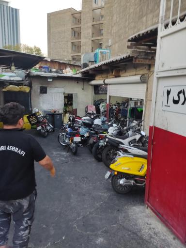 عکس خدمات پس از فروش و تعمیرگاه کویرموتور