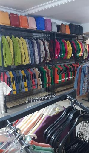 عکس کفش و پوشاک وستاکو