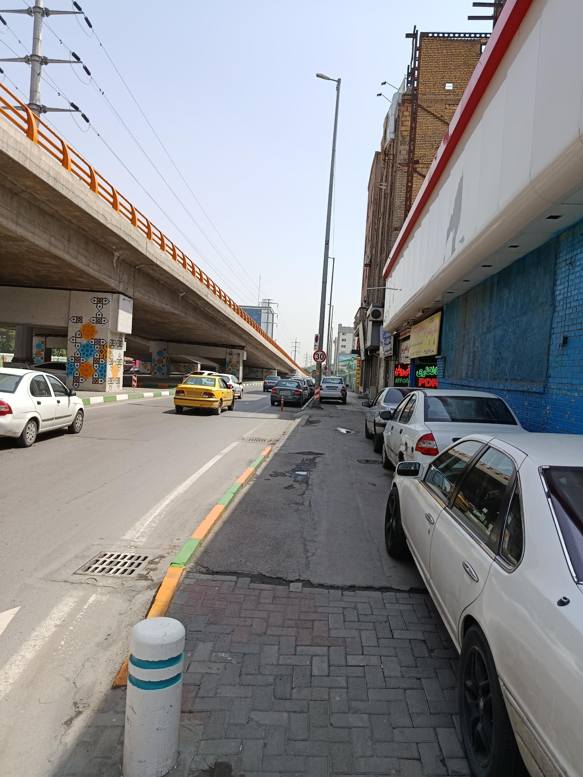 عکس خدمات خودرویی چینی و کره ای ایرانی 