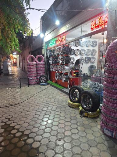 عکس دنيای رینگ و لاستیک مجید 