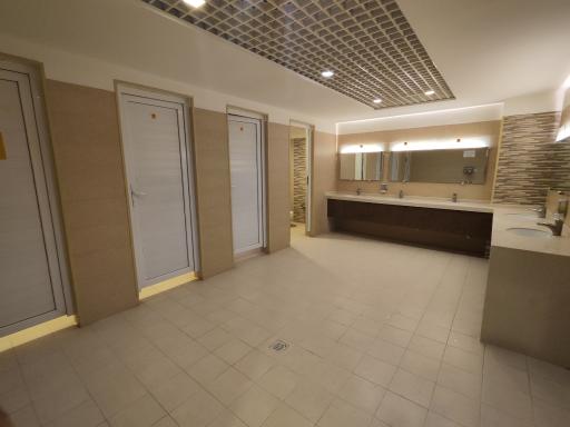 عکس باشگاه بدنسازی شمس