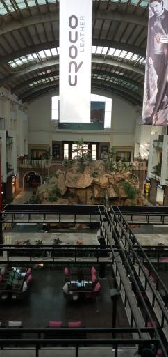 عکس فروشگاه هایپراستار