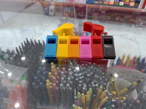 عکس فروشگاه کتابفروشی و لوازم تحریر پیکاسو