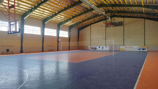 عکس سالن ورزشی شهدا