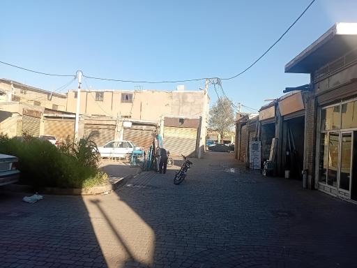 عکس میدان آهنگران بالا 