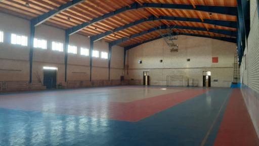 عکس سالن ورزشی شهدا