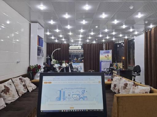 عکس بیمه زندگی خاورمیانه  (شعبه مرکزی دشتی)