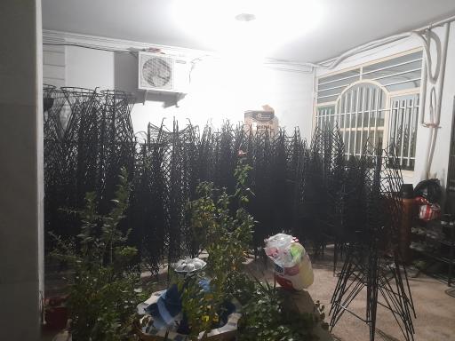 عکس میز و صندلی مقدم