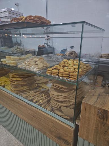عکس فروشگاه نان و شیرینی نان استار