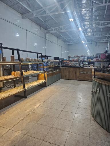 عکس فروشگاه نان و شیرینی نان استار