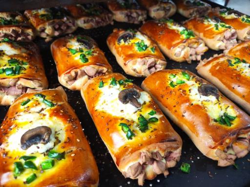 فروشگاه نان و شیرینی نان استار