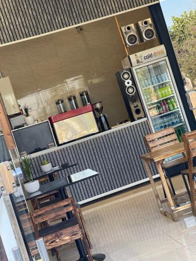 عکس کافه دوپیو 2