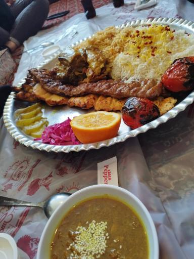 عکس رستوران ترکمنی گونش