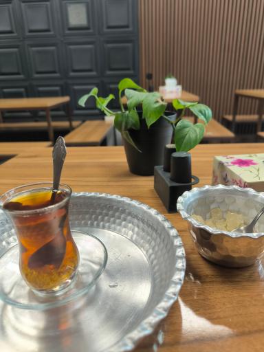 عکس خانه صبحانه اژدر