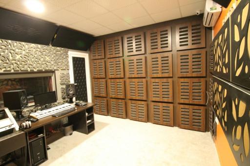 عکس استودیو موسیقی رامین معمار