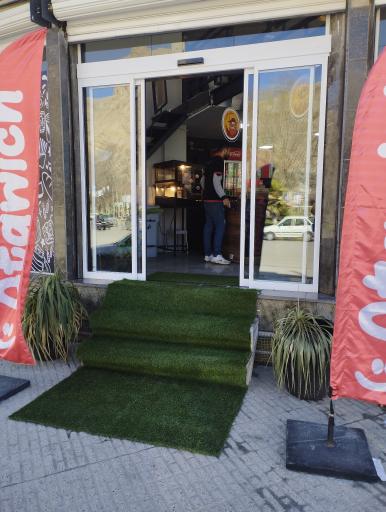 عکس رستوران عطاویچ 