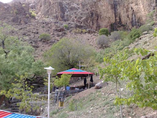 عکس آلاچیق و محل تفریح شاهلولاک