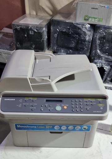 عکس استوک پرینتر زمانی