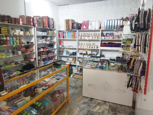 عکس لوازم التحریر پویا