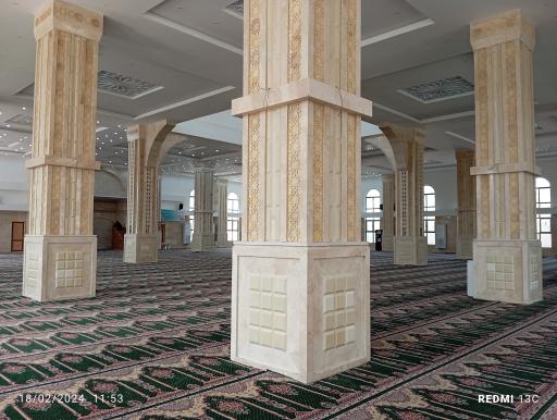 عکس مسجد جامع حقانیه