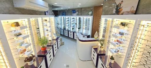 عکس فروشگاه عینک کیمیا