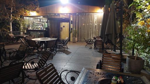 عکس کافه رستوران مذهبی فانوس جماران