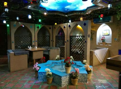 عکس کافه رستوران مذهبی فانوس جماران