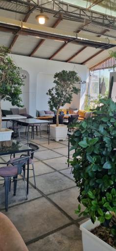 عکس کافه رستوران بهزاد