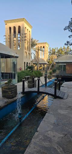 عکس رستوران بادگیران