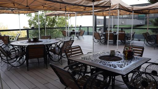 عکس کافه رستوران مذهبی فانوس جماران