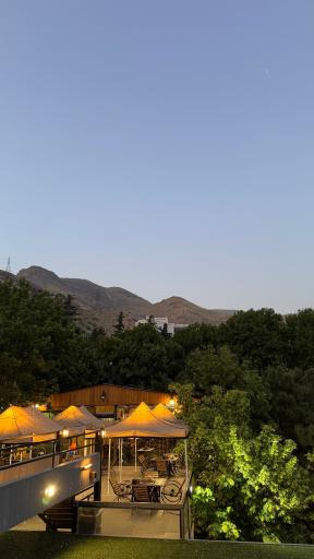 عکس کافه رستوران مذهبی فانوس جماران