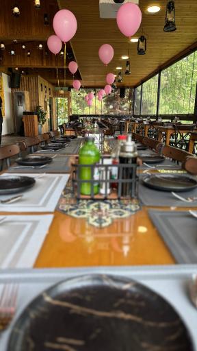 عکس کافه رستوران مذهبی فانوس جماران